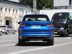 2022款 改款 TSI330 5座两驱奢享版