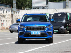 2022款 改款 TSI330 5座两驱奢享版
