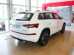 2022款 改款 TSI330 5座两驱奢享版