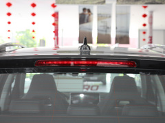 2022款 改款 TSI330 5座两驱奢享版