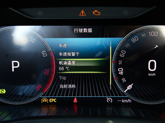 2022款 改款 TSI330 7座两驱奢享版
