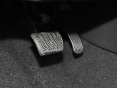 2022款 2.0L 精英版