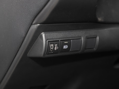 2022款 2.0L 精英版