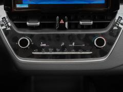 2022款 2.0L 精英版