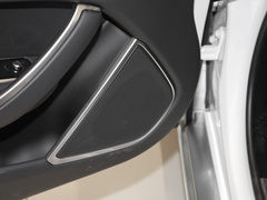 2022款 XFL 2.0T P200 两驱精英豪华版