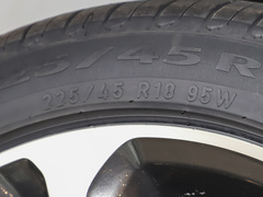 2022款 2.0T 250PS R-DYNAMIC S进取运动版