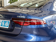 2022款 2.0T 250PS R-DYNAMIC S进取运动版