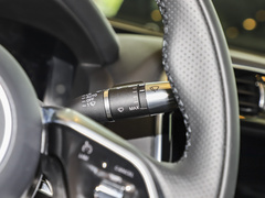 2022款 2.0T 250PS R-DYNAMIC S进取运动版