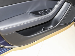2022款 2.0T 250PS R-DYNAMIC S进取运动版