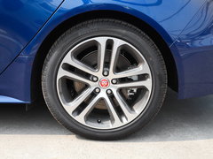 2022款 2.0T 250PS R-DYNAMIC S进取运动版