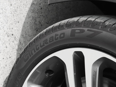 2022款 2.0T 250PS R-DYNAMIC S进取运动版