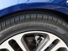 2022款 2.0T 250PS R-DYNAMIC S进取运动版