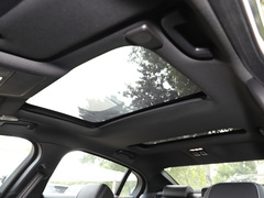 2022款 2.0T 250PS R-DYNAMIC S进取运动版