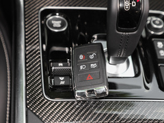 2022款 2.0T 250PS R-DYNAMIC S进取运动版