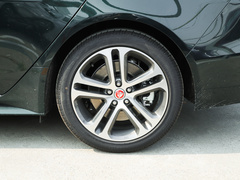 2022款 2.0T 250PS R-DYNAMIC S进取运动版