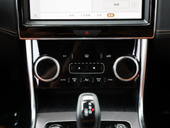 2022款 2.0T 250PS R-DYNAMIC S进取运动版