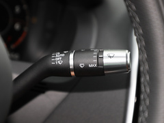 2022款 2.0T 250PS R-DYNAMIC S进取运动版