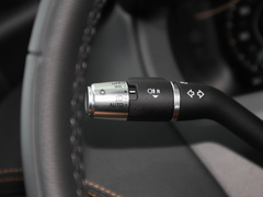 2022款 2.0T 250PS R-DYNAMIC S进取运动版