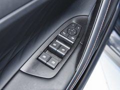 2023款 eRX5 超混优越版