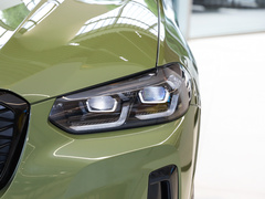2022款 改款 xDrive 30i M运动曜夜套装