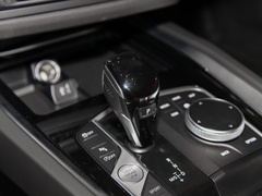 2022款 sDrive 25i M运动套装 