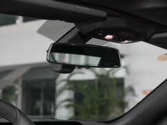 2022款 sDrive 25i M运动套装 