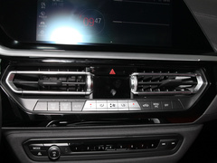 2022款 sDrive 25i M运动套装 