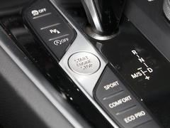 2022款 sDrive 25i M运动套装 