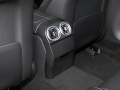 2023款 C 260 L 运动版