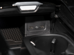 2023款 C 260 L 运动版