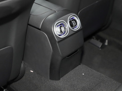 2023款 C 260 L 运动版