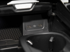2023款 C 260 L 皓夜运动版