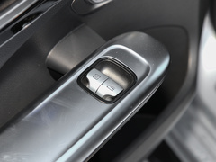 2023款 C 260 L 皓夜运动版