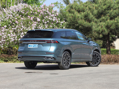 2023款 400T 两驱豪华版 5座
