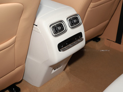 2023款 400T 两驱豪华版 5座