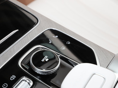 2023款 400T 两驱豪华版 5座