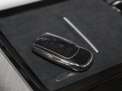 2023款 400T 两驱豪华版 5座
