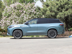 2023款 400T 两驱豪华版 5座