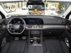 2023款 400T 两驱豪华版 5座