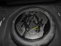 2023款 400T 两驱豪华版 5座