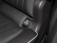 2023款 400T 两驱豪华版 5座