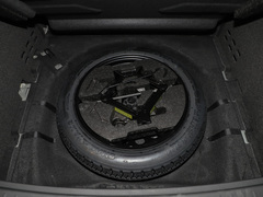 2023款 400T 两驱豪华版 5座