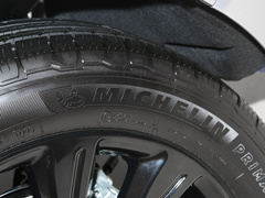 2022款 2.0T 两驱阿拉斯加冰川限量版