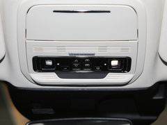 2022款 2.0T 两驱阿拉斯加冰川限量版