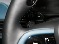 2022款 2.0T 两驱阿拉斯加冰川限量版