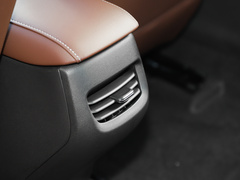 2023款 1.5L 双离合乐享版