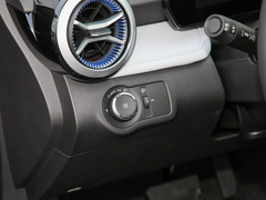 2023款 1.3T 轻混自动尊享版