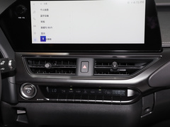 2022款 260h 探・趣版