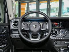 2022款 2.0T 坦克游侠