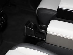 2023款 40 TFSI quattro 观云型 飞骑套装